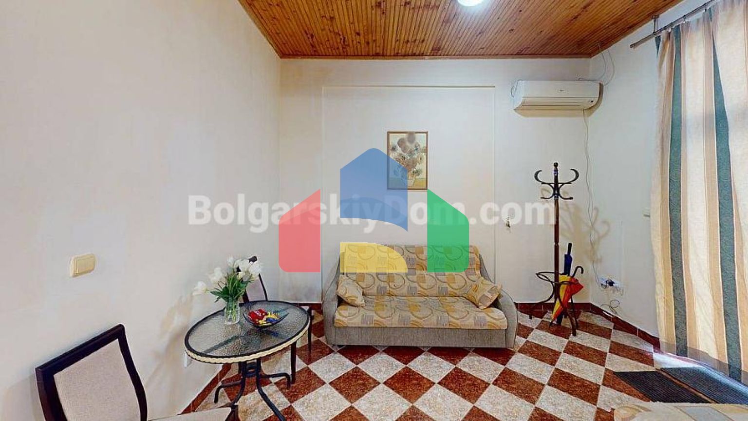 Будинок в Порой