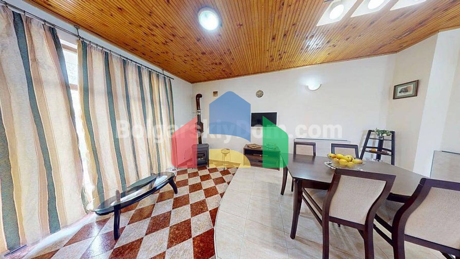 Будинок в Порой