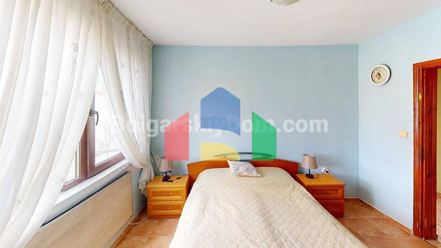 Будинок в Порой