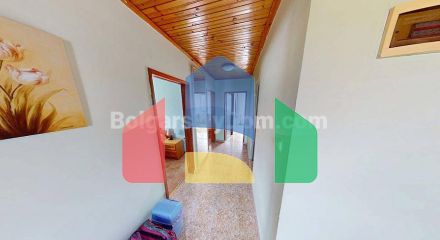 Будинок в Порой