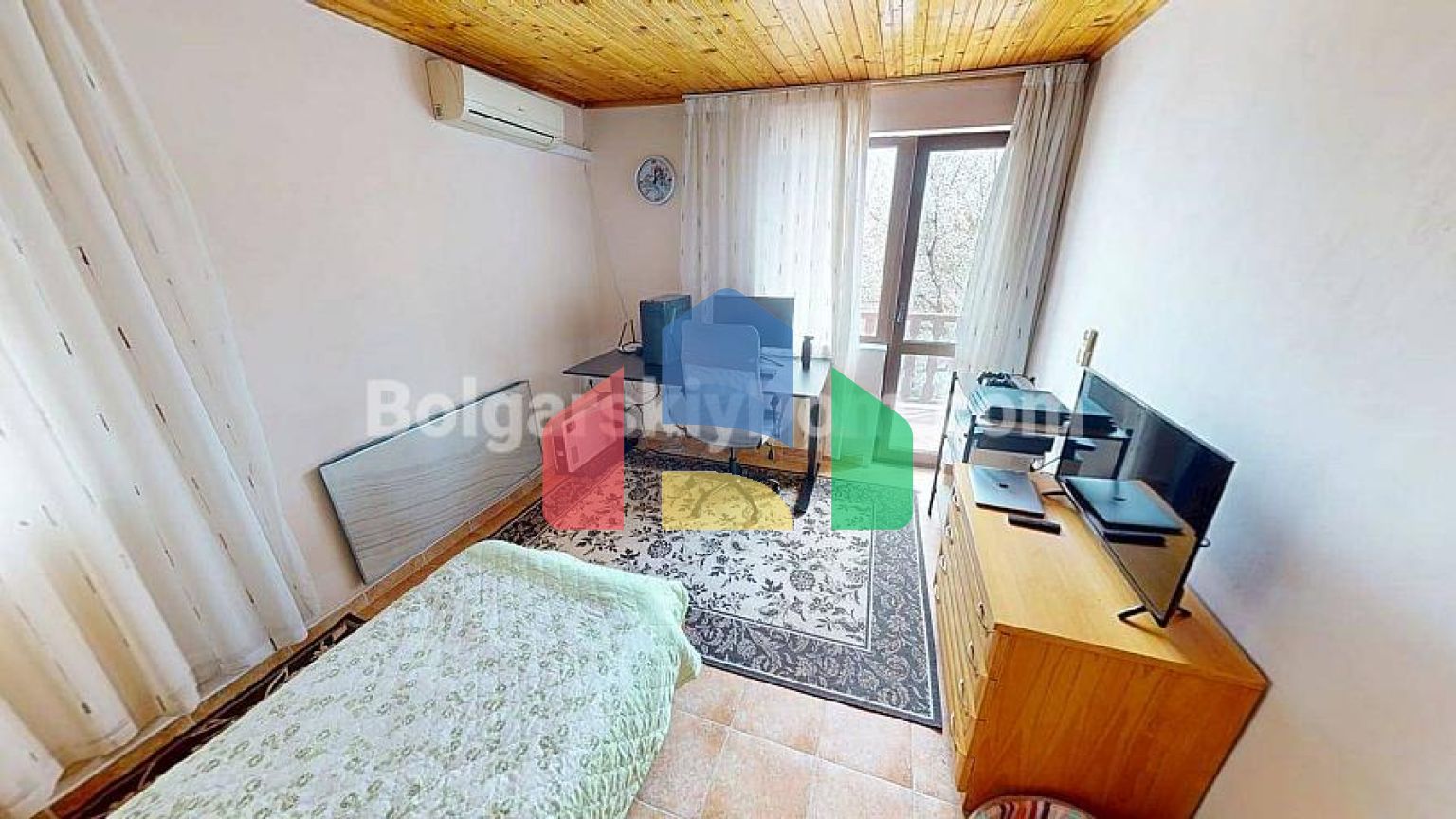 Будинок в Порой