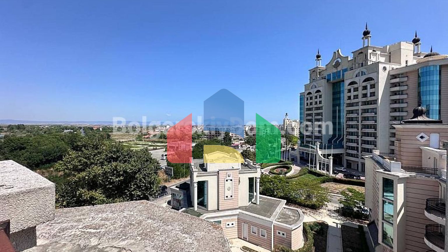 Трехкомнатная квартира в Сансет Резорт