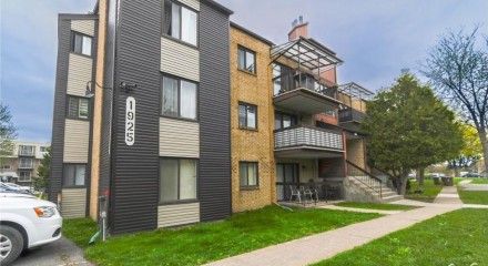 Residential - Condo/Apartment - Pointe-aux-Trembles, Canada - Canada
