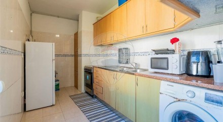 Residential - Condo/Apartment - T2 - Massamá e Monte Abraão, Sintra - PT