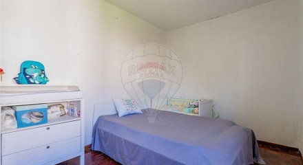 Residential - Condo/Apartment - T2 - Massamá e Monte Abraão, Sintra - PT
