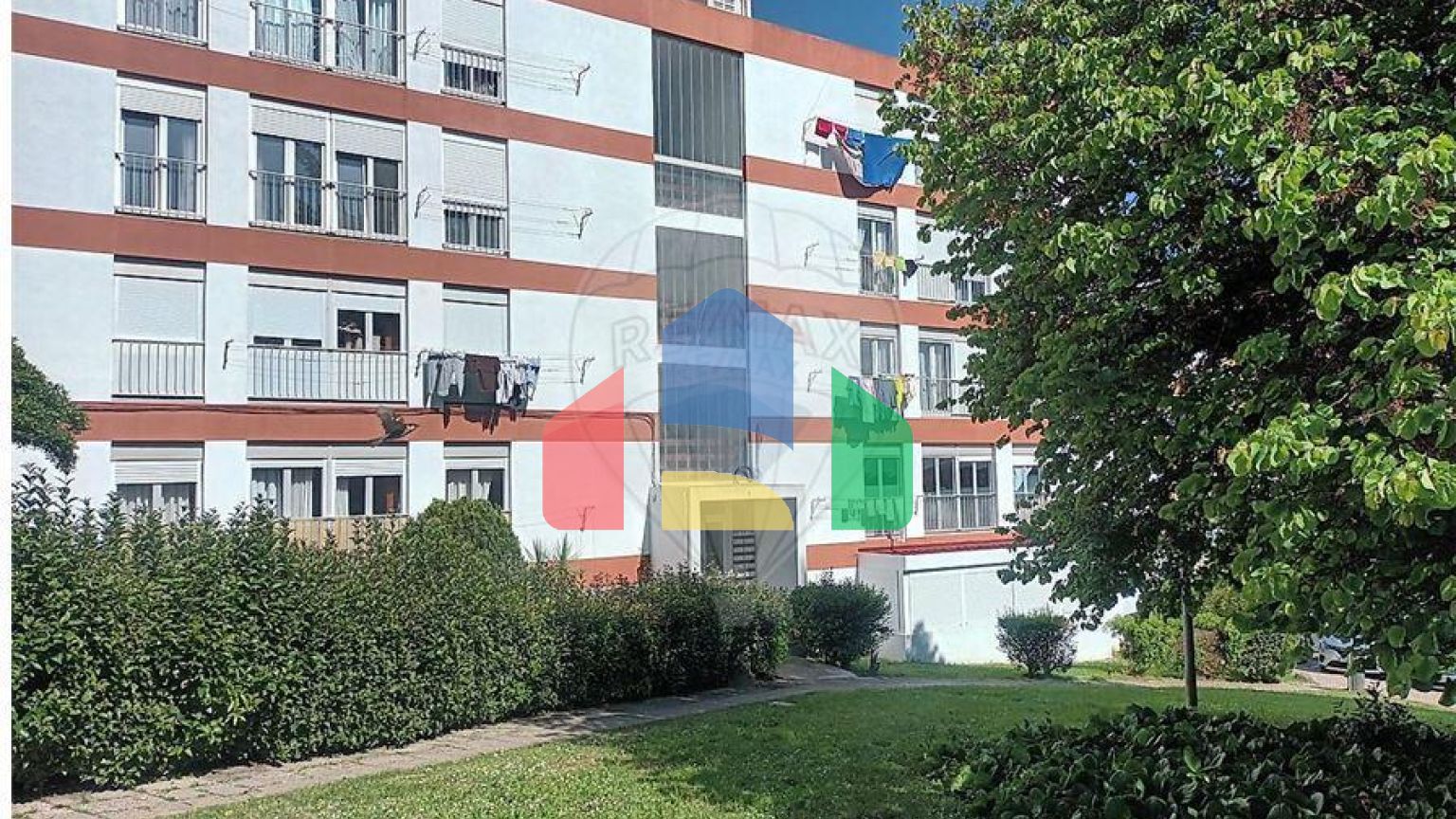 Residential - Condo/Apartment - T2 - Massamá e Monte Abraão, Sintra - PT