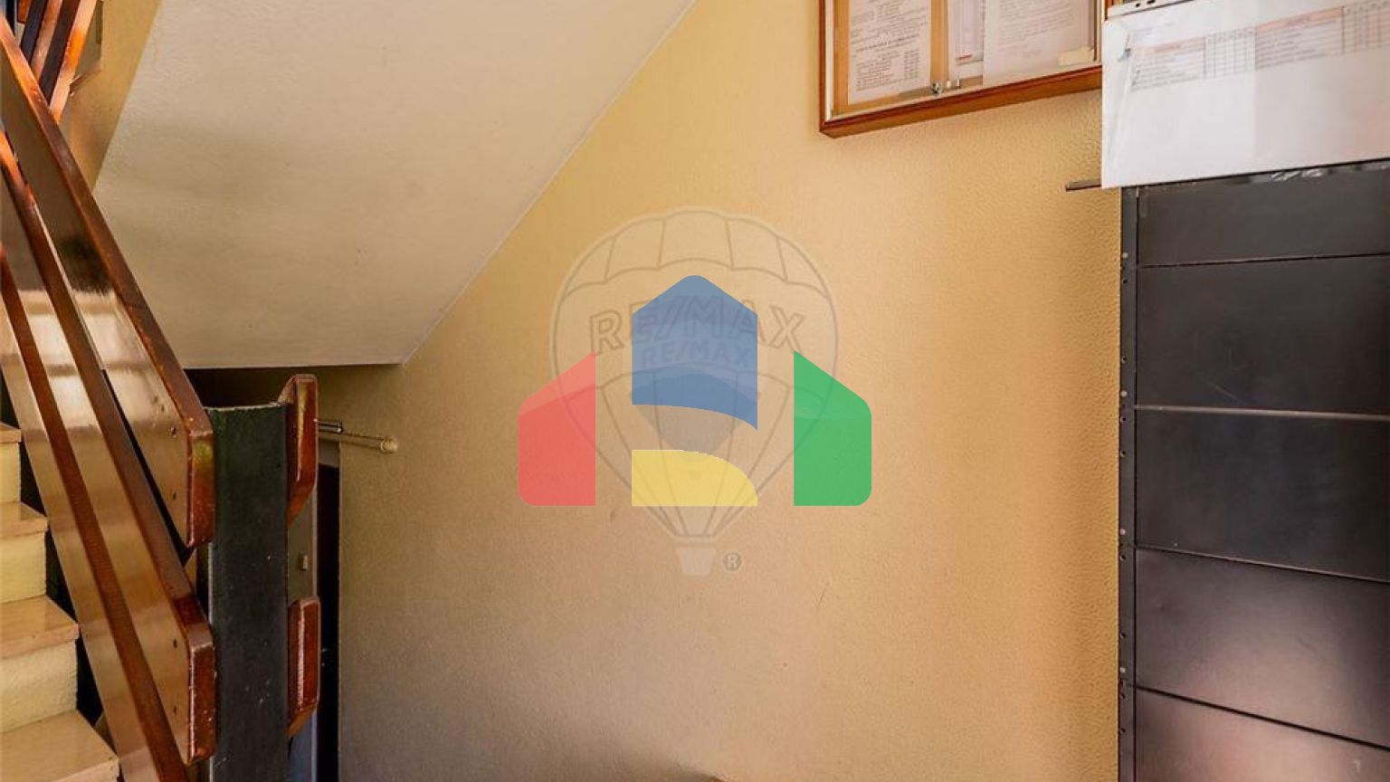 Residential - Condo/Apartment - T2 - Massamá e Monte Abraão, Sintra - PT