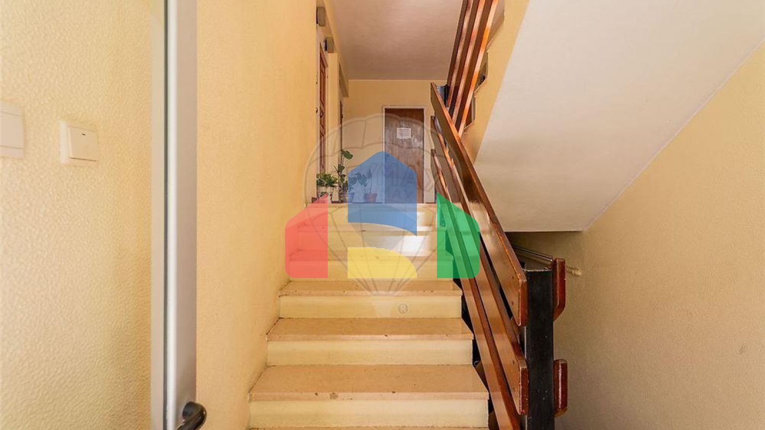 Residential - Condo/Apartment - T2 - Massamá e Monte Abraão, Sintra - PT