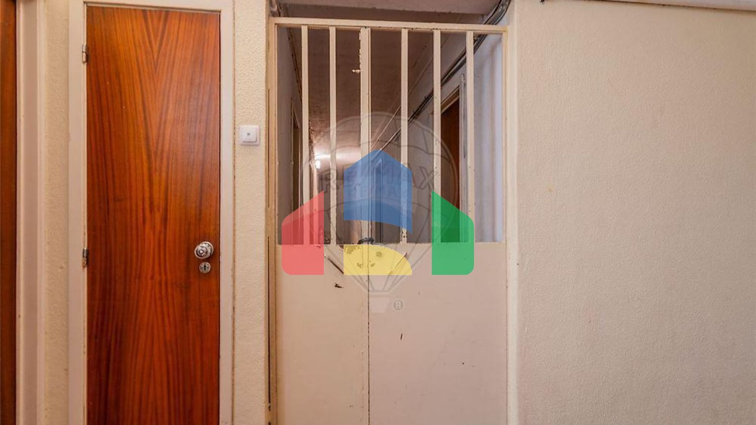 Residential - Condo/Apartment - T2 - Massamá e Monte Abraão, Sintra - PT