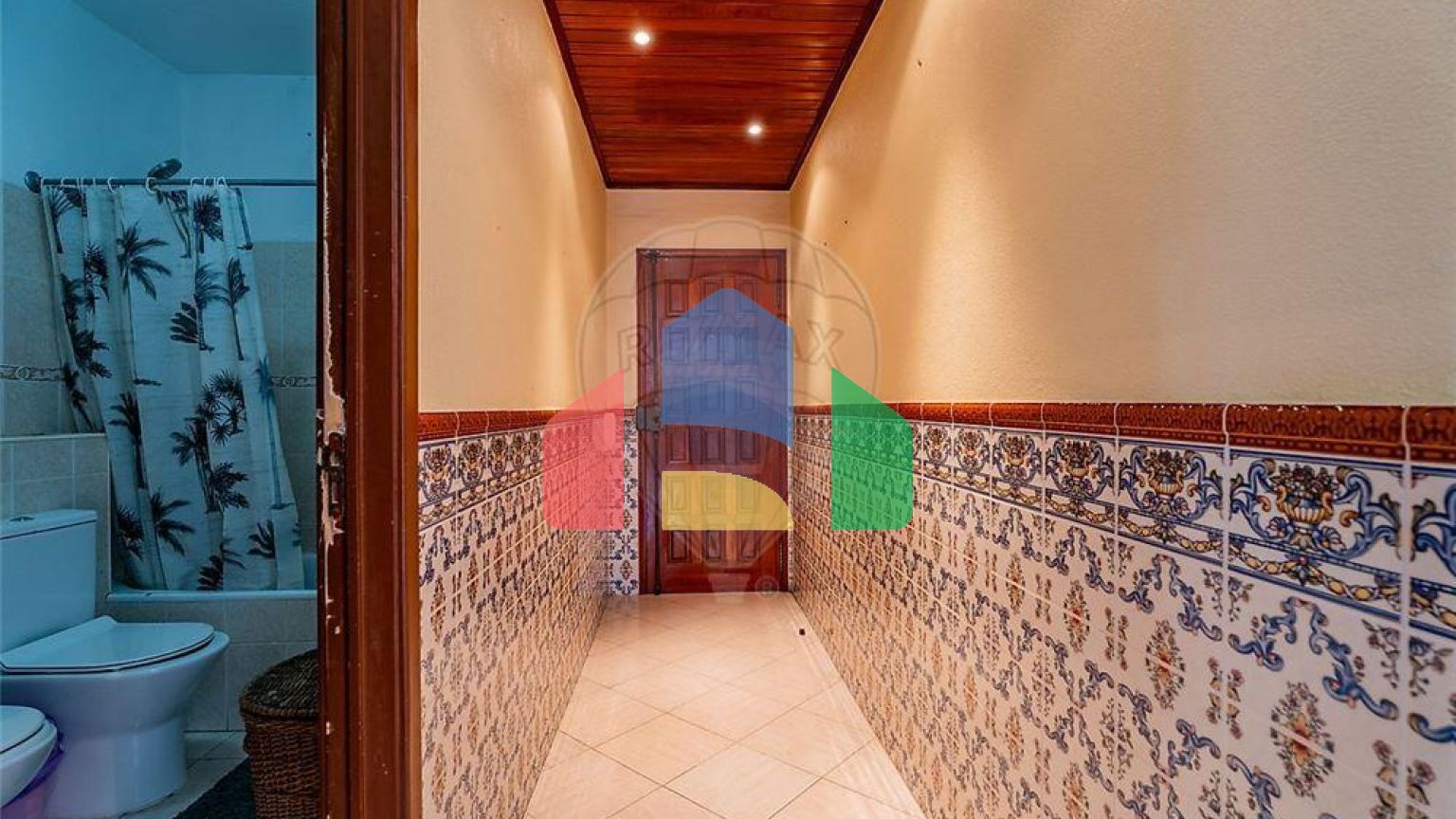 Residential - Condo/Apartment - T2 - Massamá e Monte Abraão, Sintra - PT