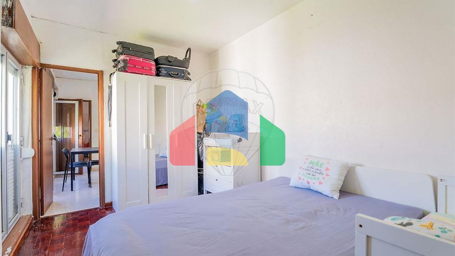 Residential - Condo/Apartment - T2 - Massamá e Monte Abraão, Sintra - PT