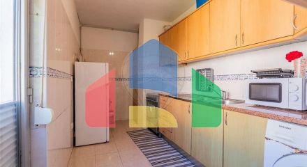 Residential - Condo/Apartment - T2 - Massamá e Monte Abraão, Sintra - PT