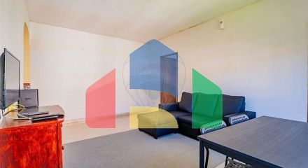 Residential - Condo/Apartment - T2 - Massamá e Monte Abraão, Sintra - PT