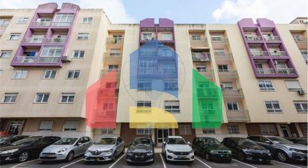 Residential - Condo/Apartment - T3 - Massamá e Monte Abraão, Sintra - PT