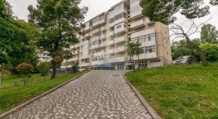 Residential - Condo/Apartment - T3 - Massamá e Monte Abraão, Sintra - PT