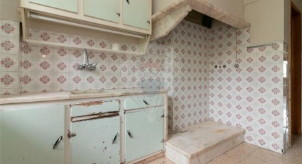 Residential - Condo/Apartment - T3 - Massamá e Monte Abraão, Sintra - PT
