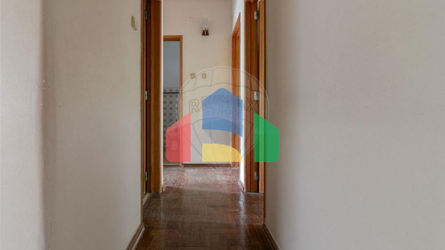 Residential - Condo/Apartment - T3 - Massamá e Monte Abraão, Sintra - PT