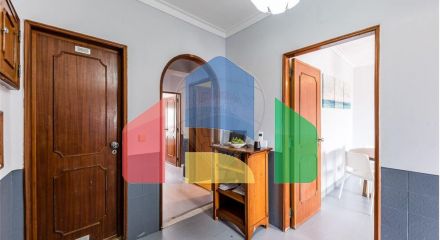 Residential - Condo/Apartment - T2 - Massamá e Monte Abraão, Sintra - PT