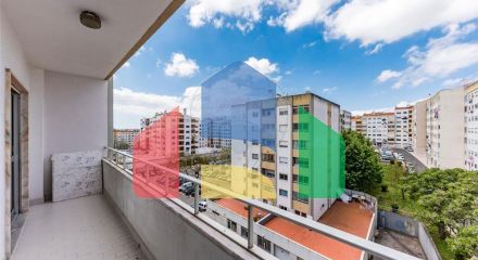 Residential - Condo/Apartment - T2 - Massamá e Monte Abraão, Sintra - PT