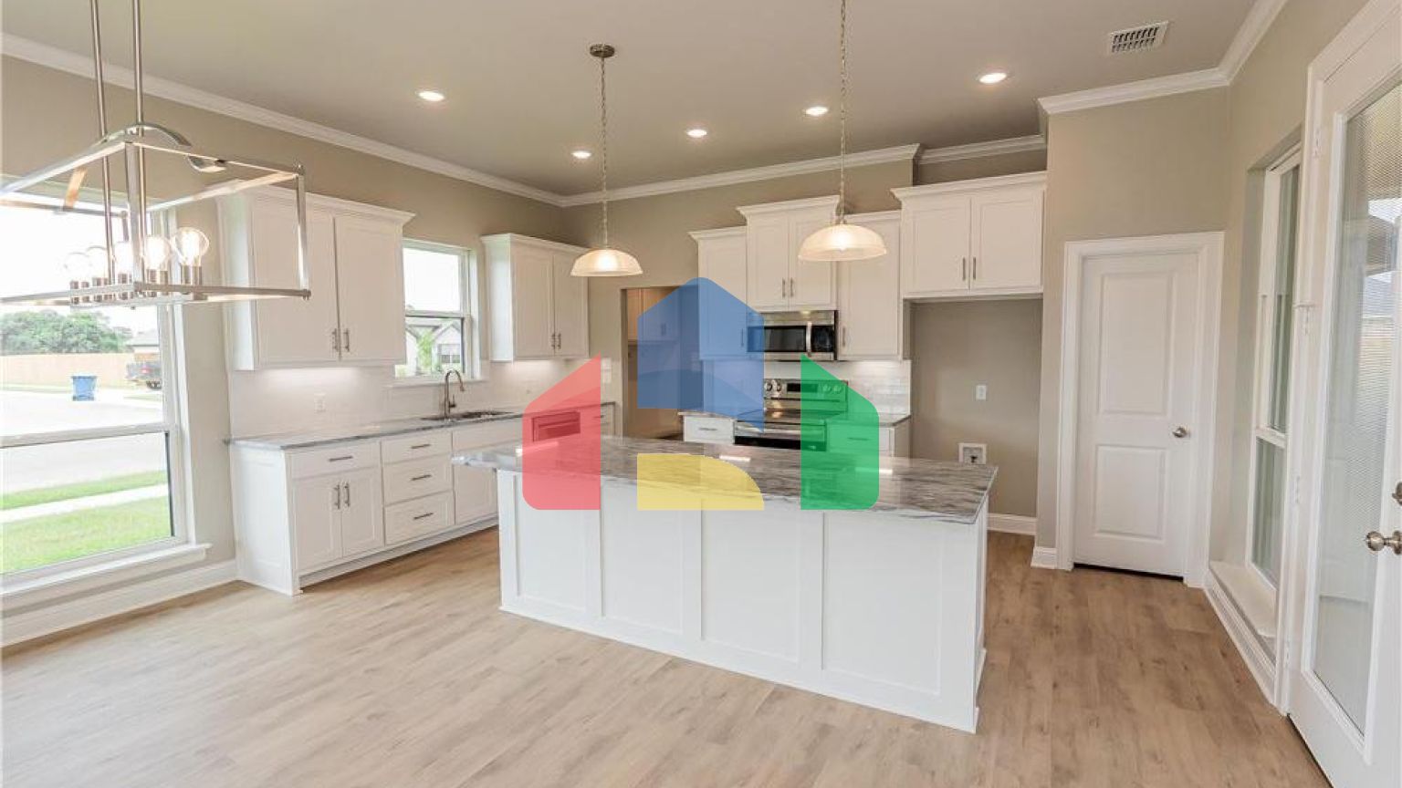 Residential - Single Family Home - Chandler, United States - United States