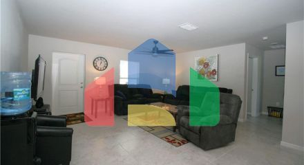 Residential - Single Family Home - Cape Coral, Florida, United States - United States