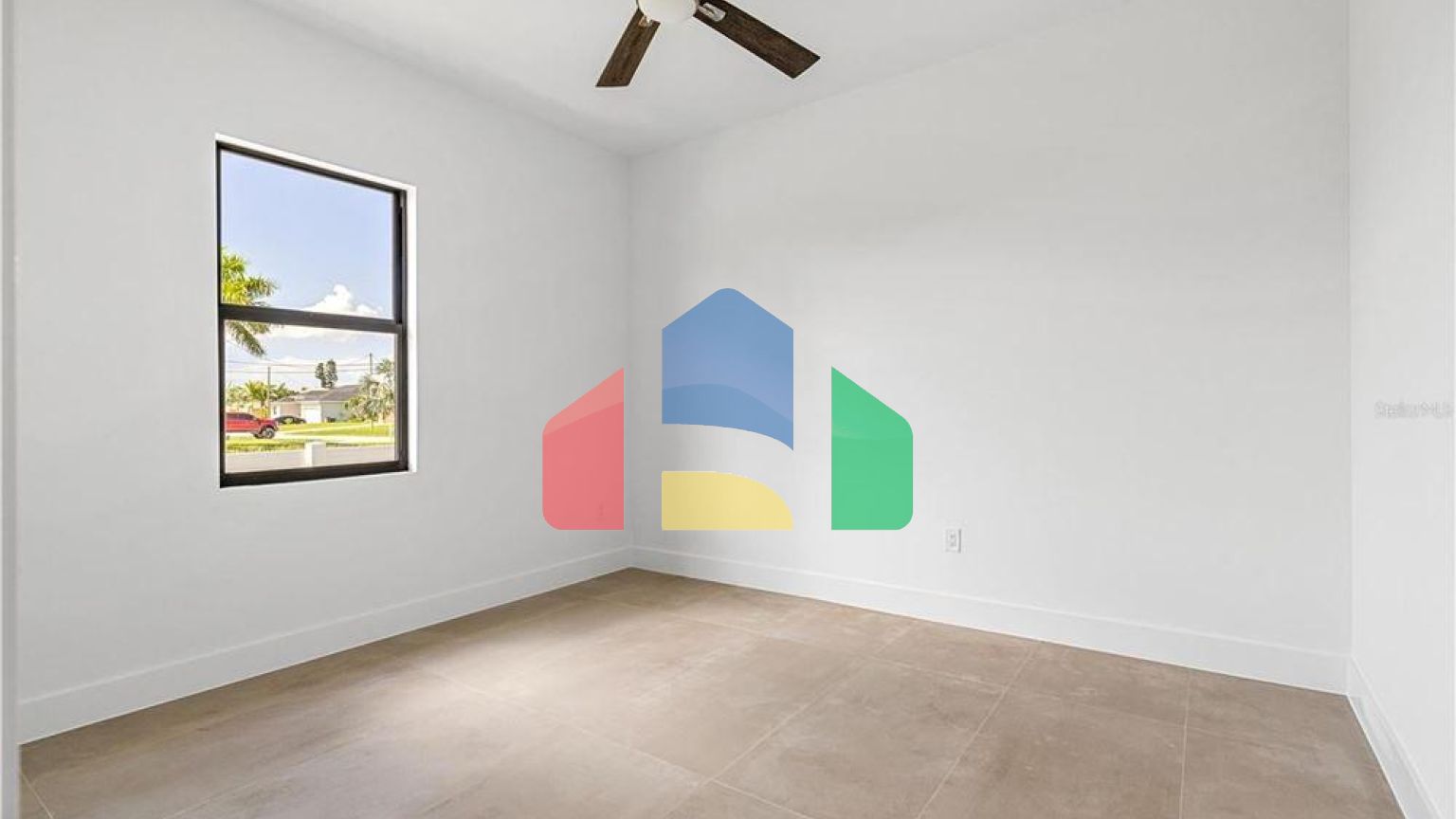 Residential - Single Family Home - Cape Coral, Florida, United States - United States