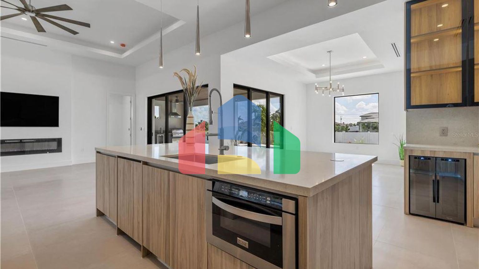 Residential - Single Family Home - Cape Coral, Florida, United States - United States