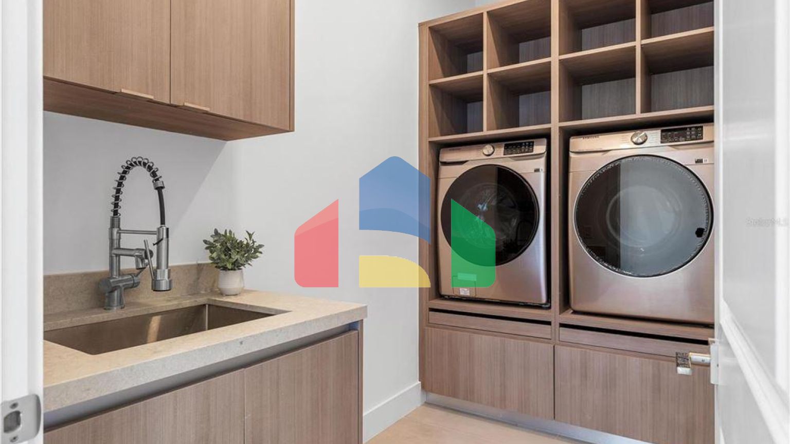 Residential - Single Family Home - Cape Coral, Florida, United States - United States