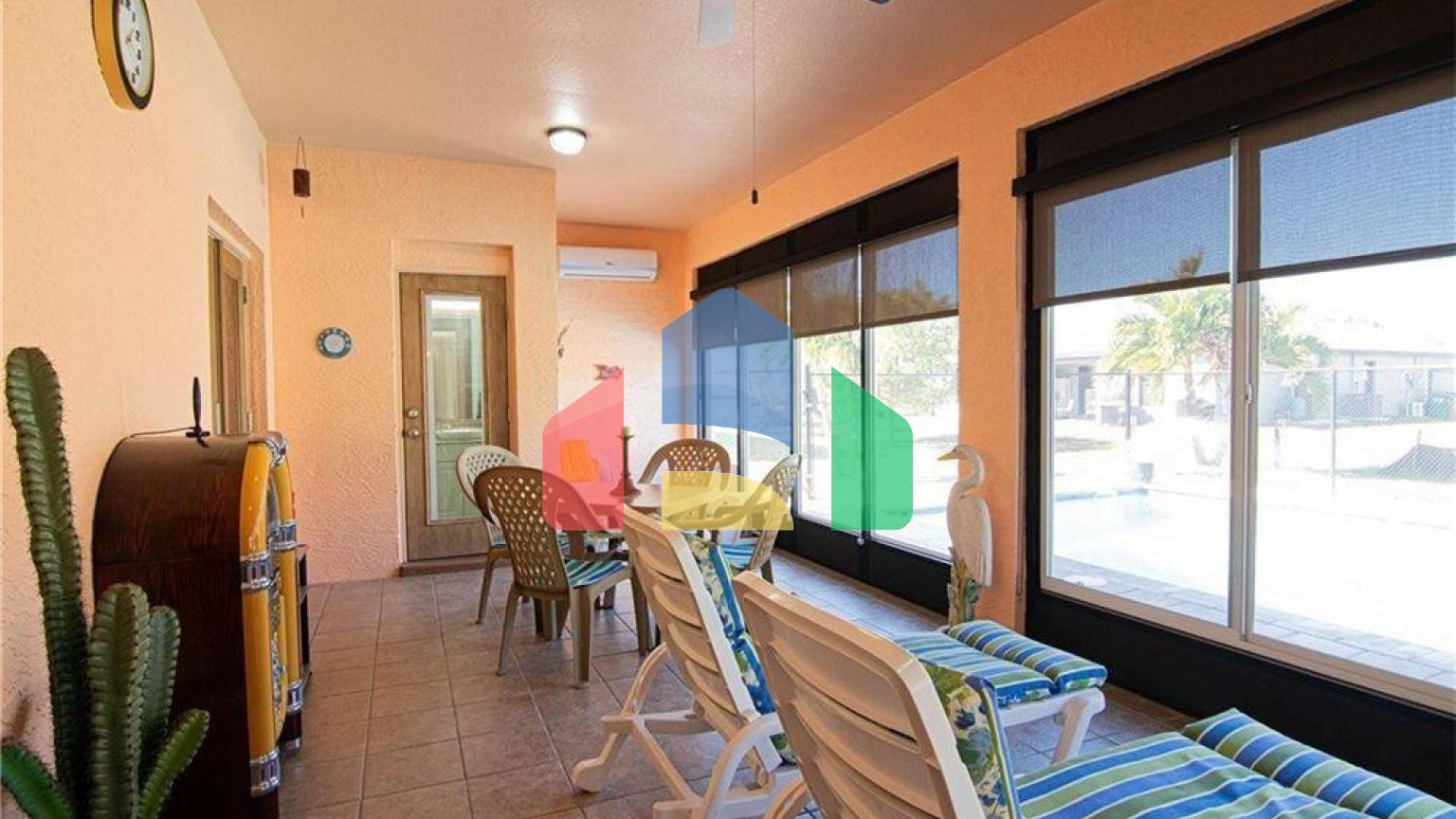 Residential - Single Family Home - Cape Coral, Florida, United States - United States