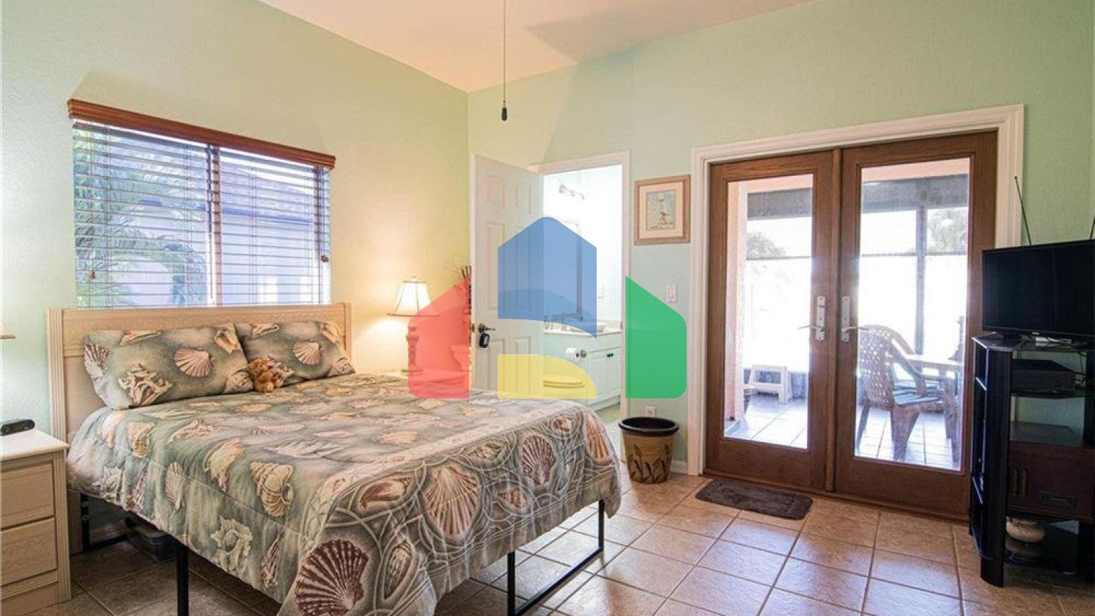 Residential - Single Family Home - Cape Coral, Florida, United States - United States