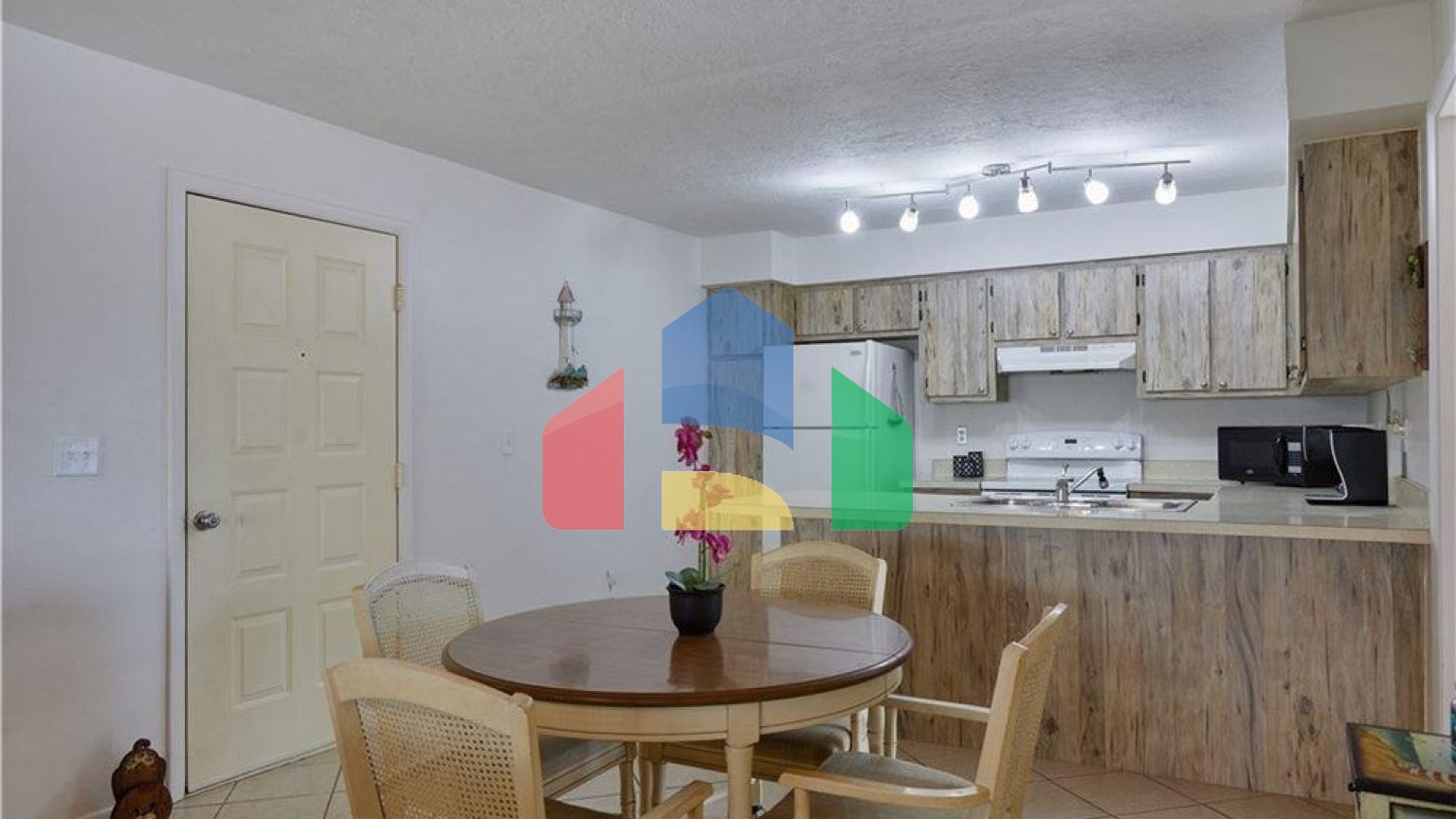 Residential - Condo/Apartment - Cape Coral, Florida, United States - United States