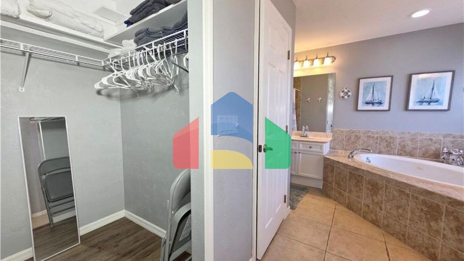 Residential - Single Family Home - Cape Coral, Florida, United States - United States