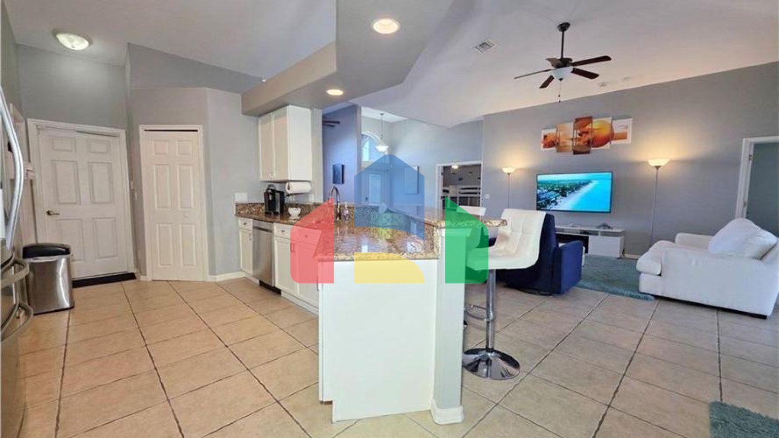 Residential - Single Family Home - Cape Coral, Florida, United States - United States