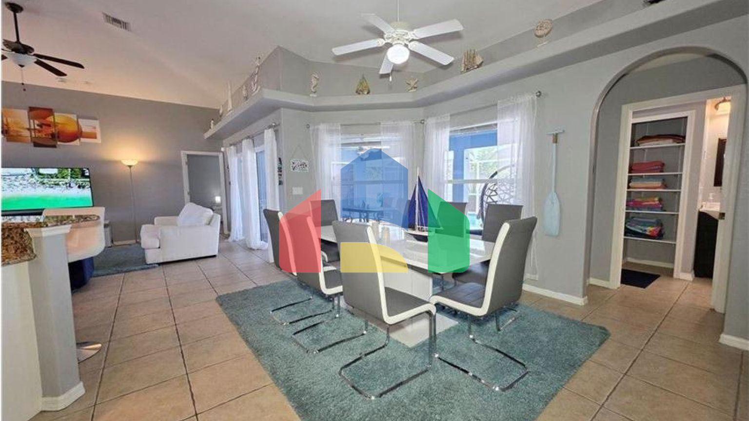 Residential - Single Family Home - Cape Coral, Florida, United States - United States