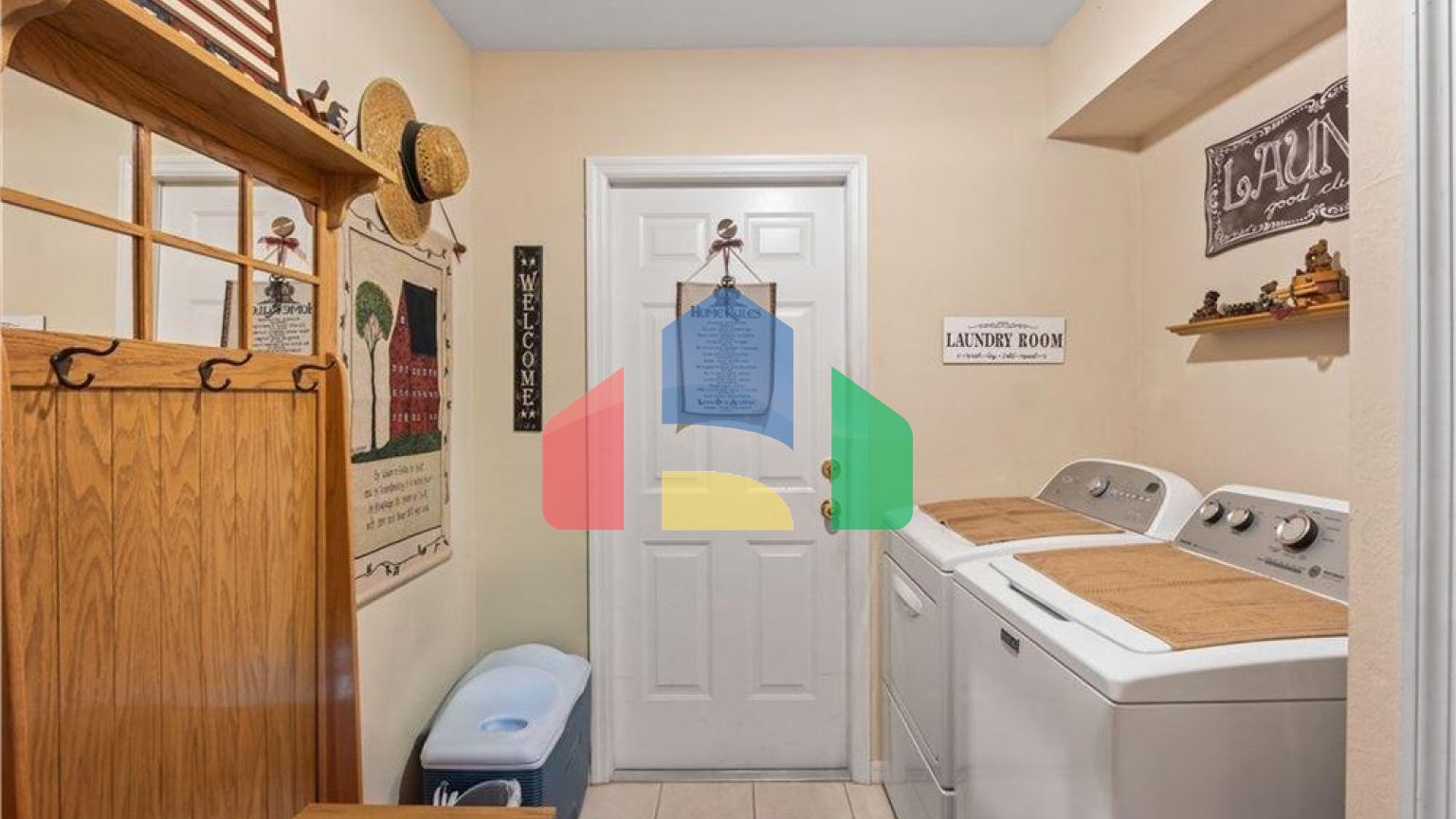 Residential - Single Family Home - Cape Coral, Florida, United States - United States