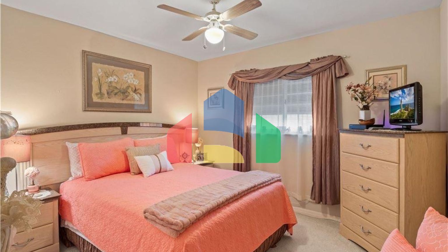 Residential - Single Family Home - Cape Coral, Florida, United States - United States