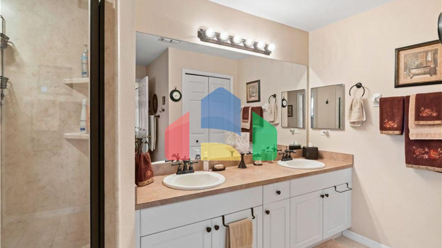 Residential - Single Family Home - Cape Coral, Florida, United States - United States