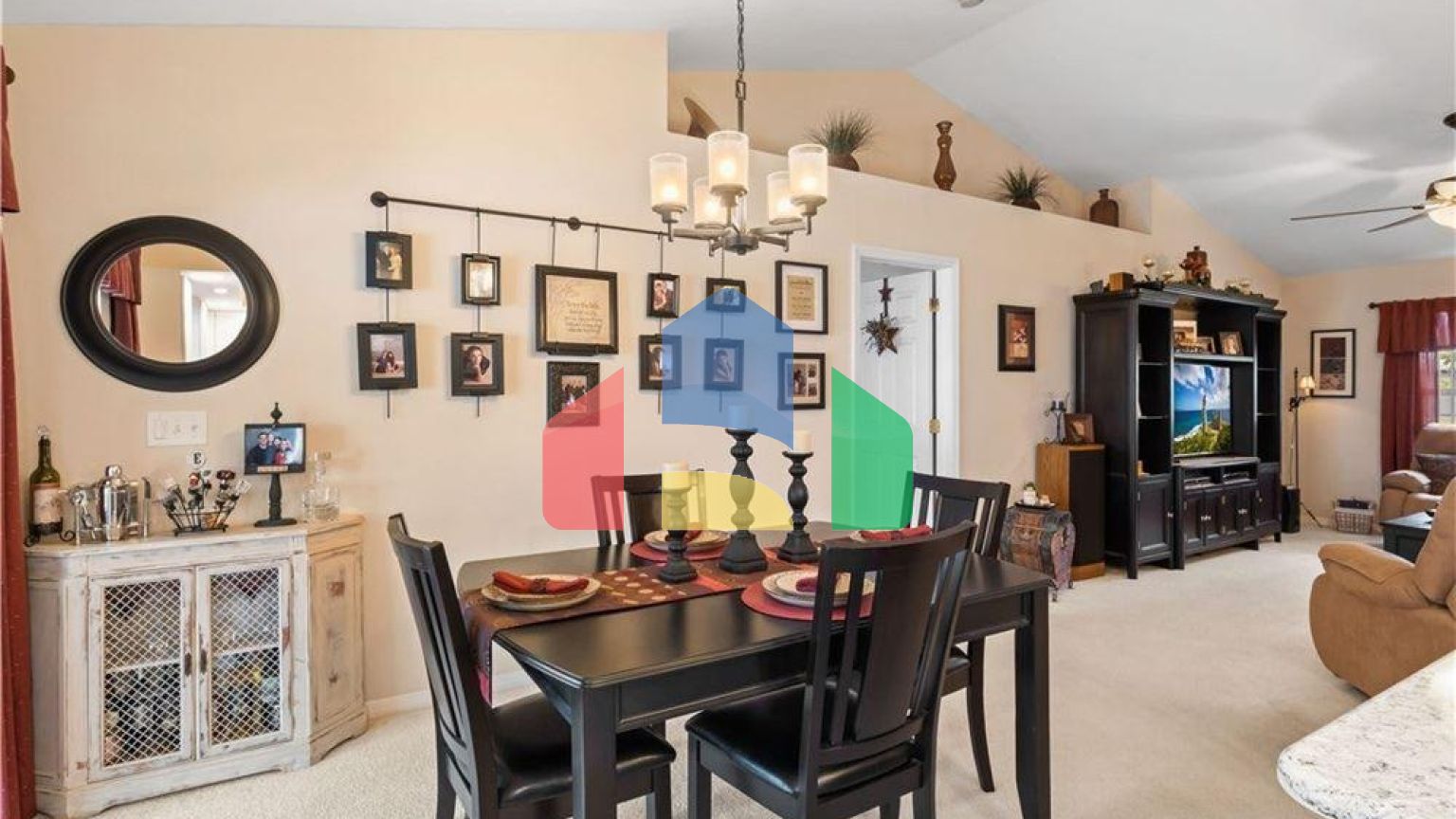 Residential - Single Family Home - Cape Coral, Florida, United States - United States