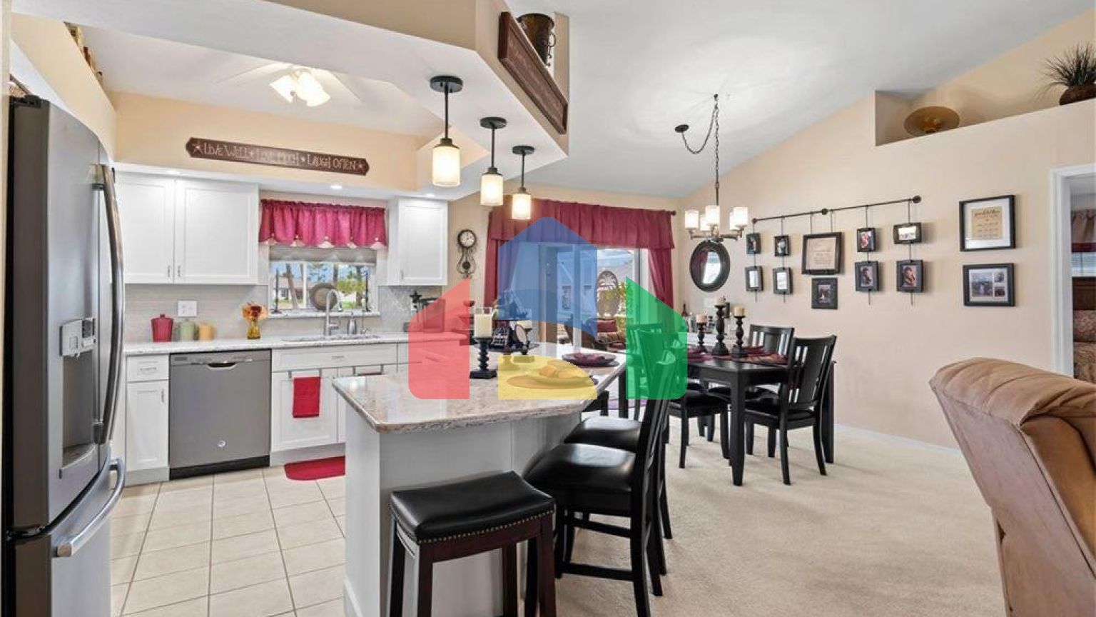 Residential - Single Family Home - Cape Coral, Florida, United States - United States
