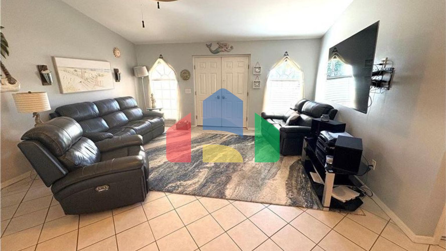 Residential - Single Family Home - Cape Coral, Florida, United States - United States