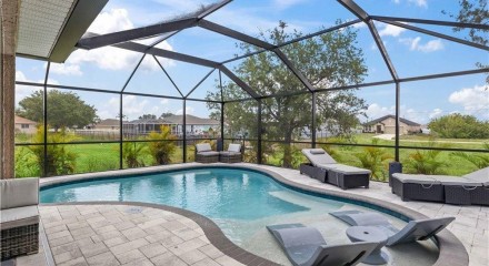 Residential - Single Family Home - Cape Coral, Florida, United States - United States
