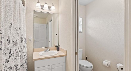 Residential - Single Family Home - Cape Coral, Florida, United States - United States