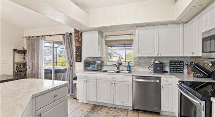 Residential - Single Family Home - Cape Coral, Florida, United States - United States