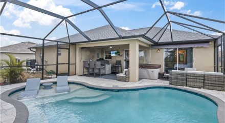 Residential - Single Family Home - Cape Coral, Florida, United States - United States