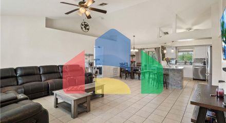 Residential - Single Family Home - Cape Coral, Florida, United States - United States