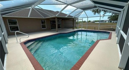 Residential - Single Family Home - Cape Coral, Florida, United States - United States