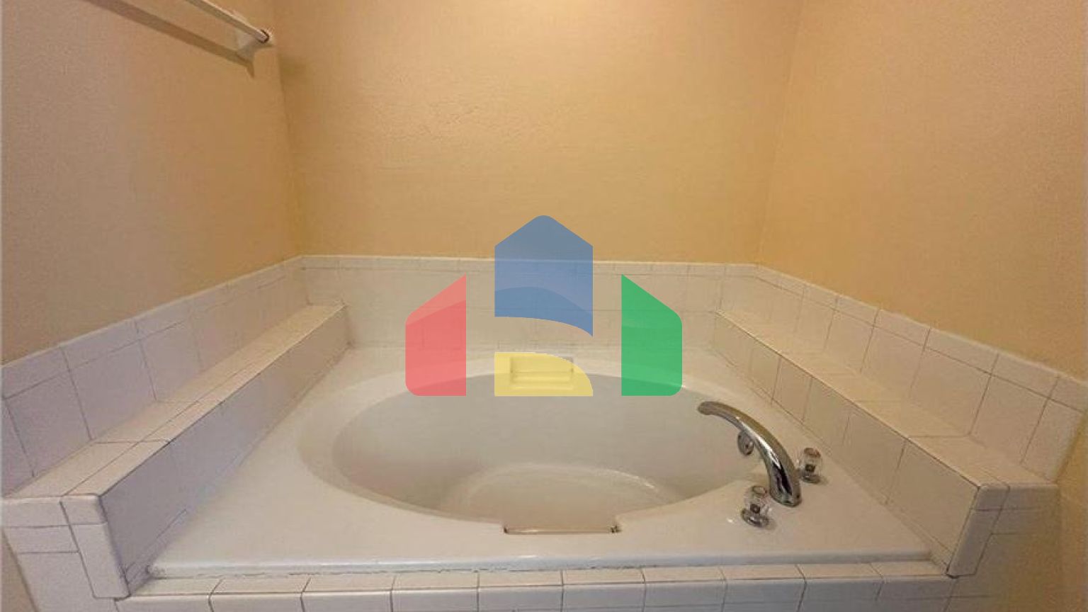 Residential - Single Family Home - Cape Coral, Florida, United States - United States