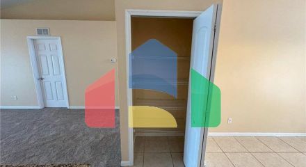 Residential - Single Family Home - Cape Coral, Florida, United States - United States