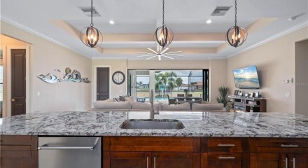 Residential - Single Family Home - Cape Coral, Florida, United States - United States