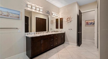 Residential - Single Family Home - Cape Coral, Florida, United States - United States